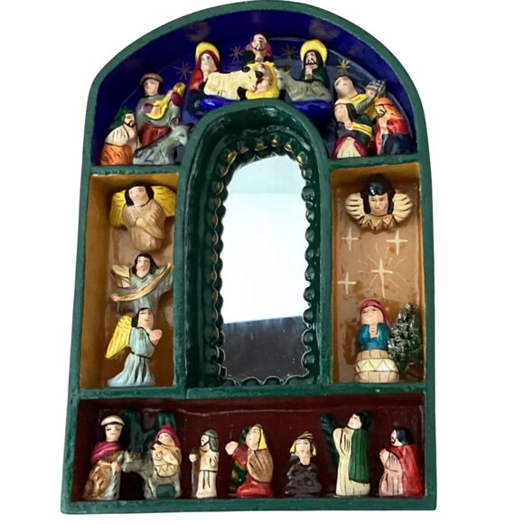 Handcrafted Peruvian Nativity Scene Wall Mirror Decor - Picture 3 of 11